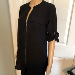 Rock&Republic Adjustable Sleep Zipper Long Top